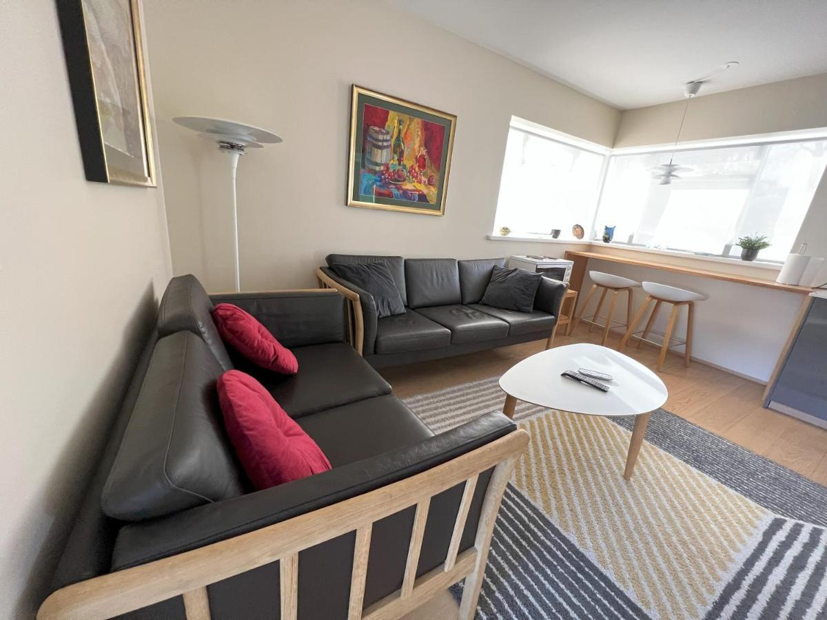 Guesthouse Akureyri - Apartments Near Down Town Esterno foto