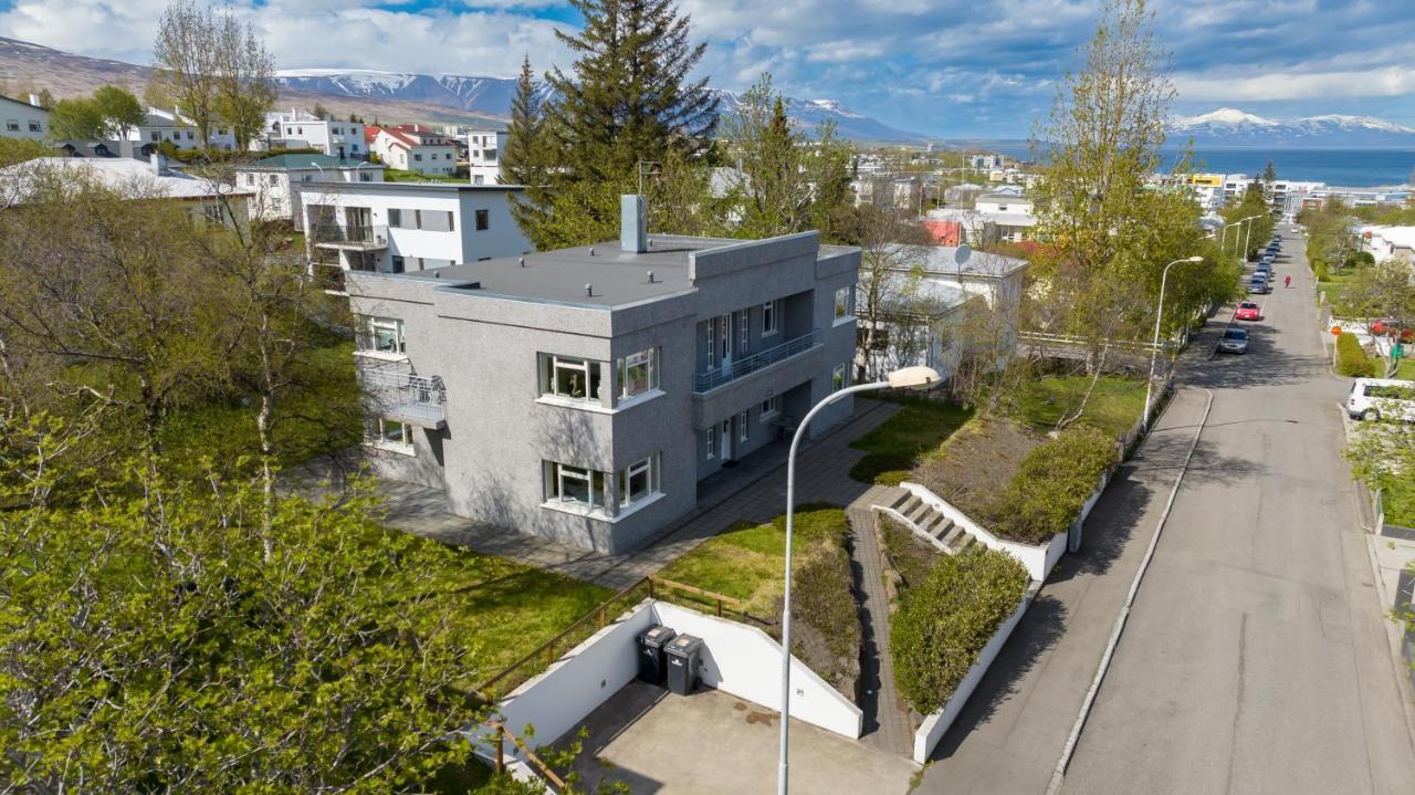 Guesthouse Akureyri - Apartments Near Down Town Esterno foto