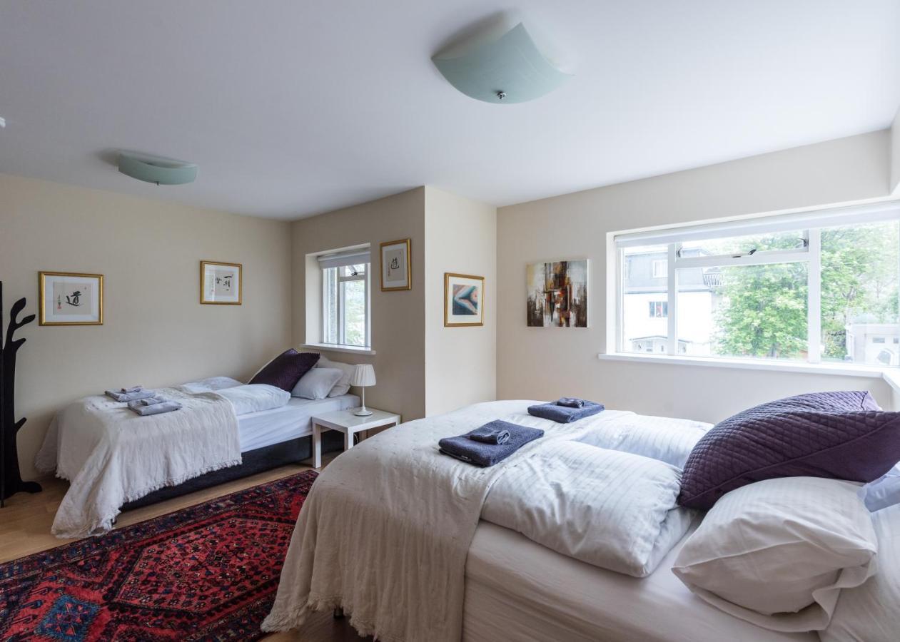 Guesthouse Akureyri - Apartments Near Down Town Esterno foto